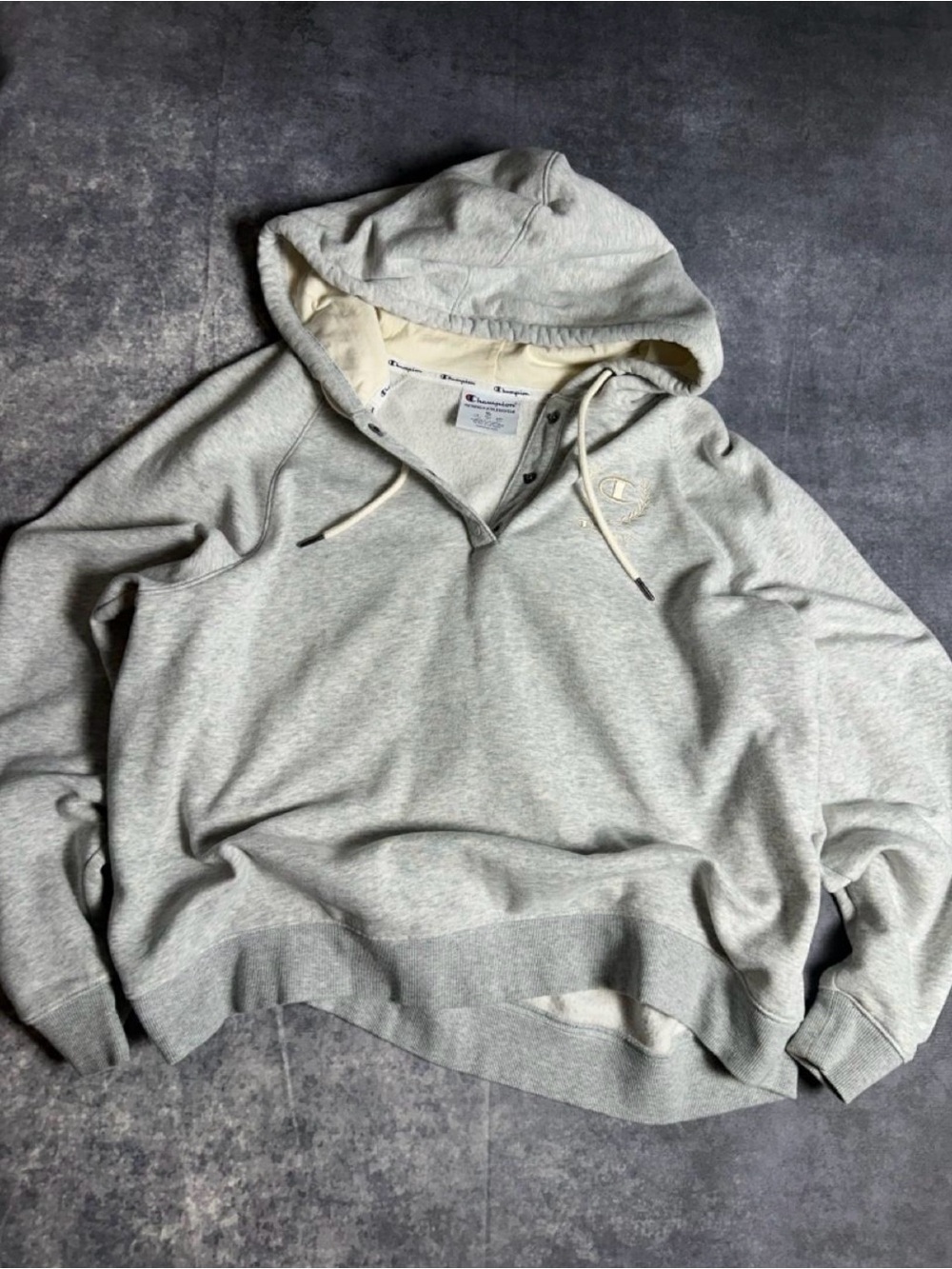 Champion Light Gray Hooded Pullover Sweatshirt